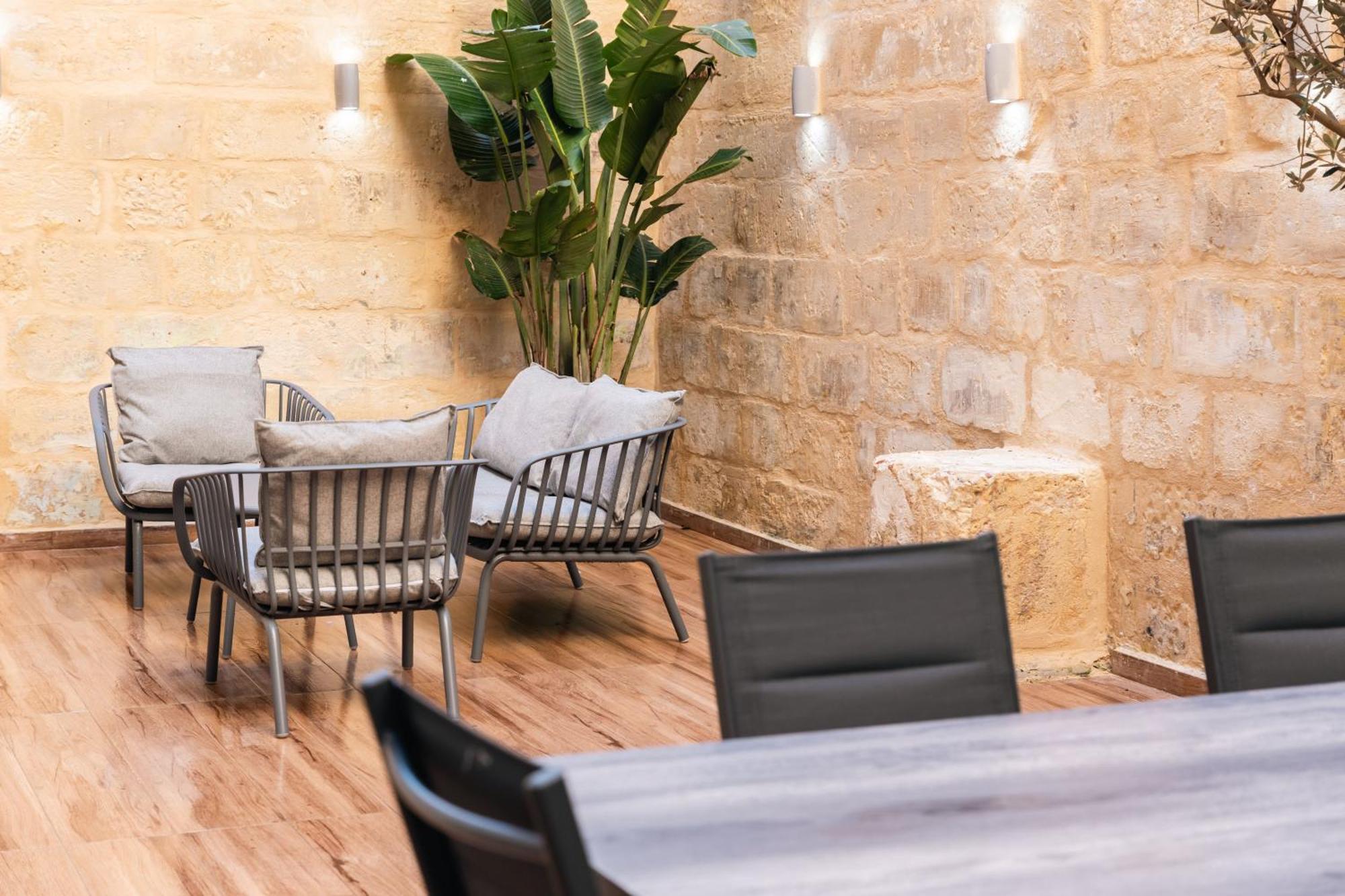 Valletta Waterfront Backyard Flat By Arcobnb Il-Furjana Dış mekan fotoğraf